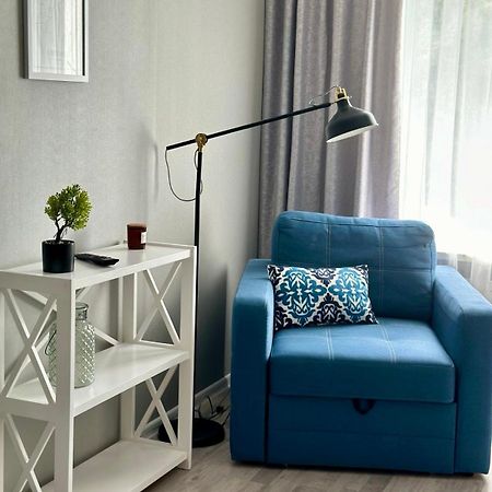 Sisters Apartment Shevchenko Чернигов Экстерьер фото